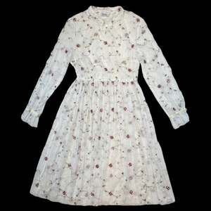 Nasty Gal Danity Paris White Floral Dress | Size M